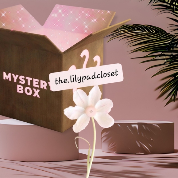 Size Small Mystery Box ! - Picture 1 of 1